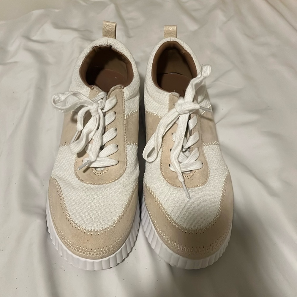 Platform shoes